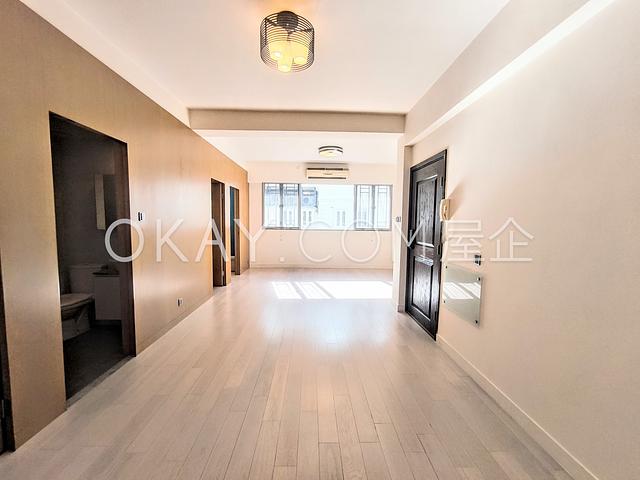 Sunlight Court | Sunlight Court, Pokfulam - 3 Bed,