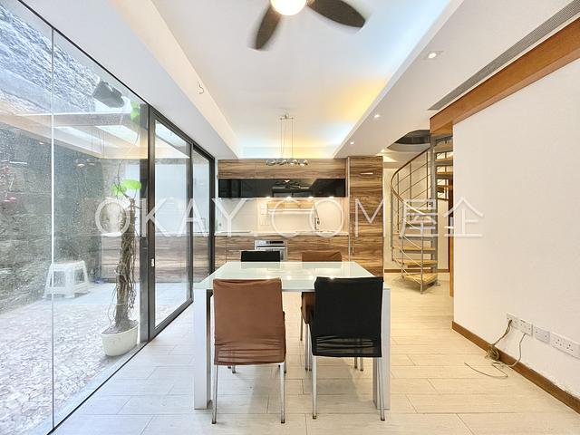 Mayfair Court | Mayfair Court, Happy Valley - 1