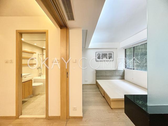 Mayfair Court | Mayfair Court, Happy Valley - 1
