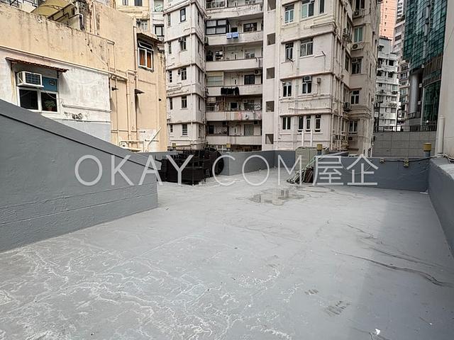 9-11 Sing Woo Road | 9-11 Sing Woo Road, Happy
