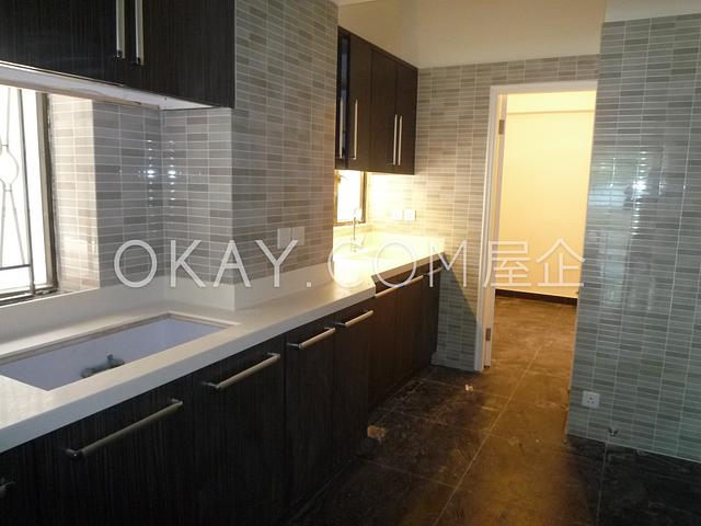 Victoria Court | Victoria Court, Tin Hau - 3 Bed,