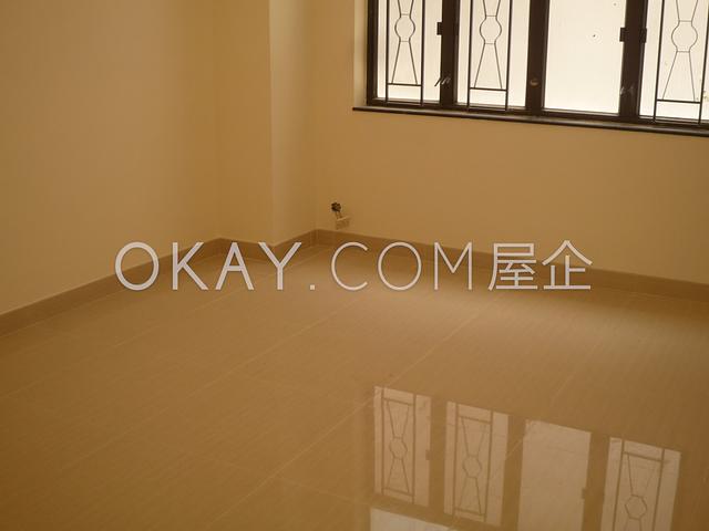 Victoria Court | Victoria Court, Tin Hau - 3 Bed,