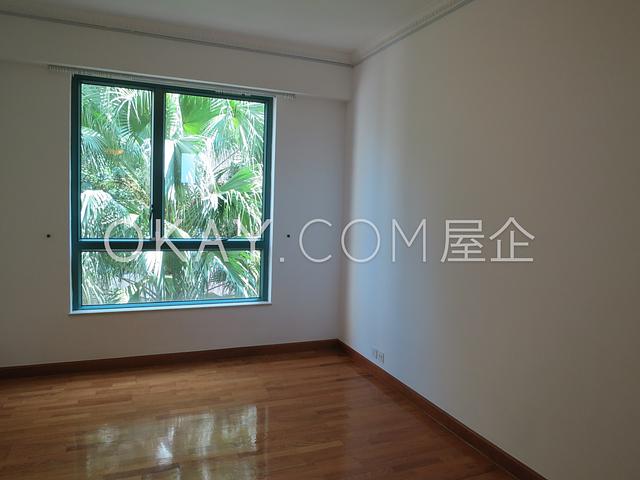 Regalia Bay | Regalia Bay, Stanley - 4 Bed, 5