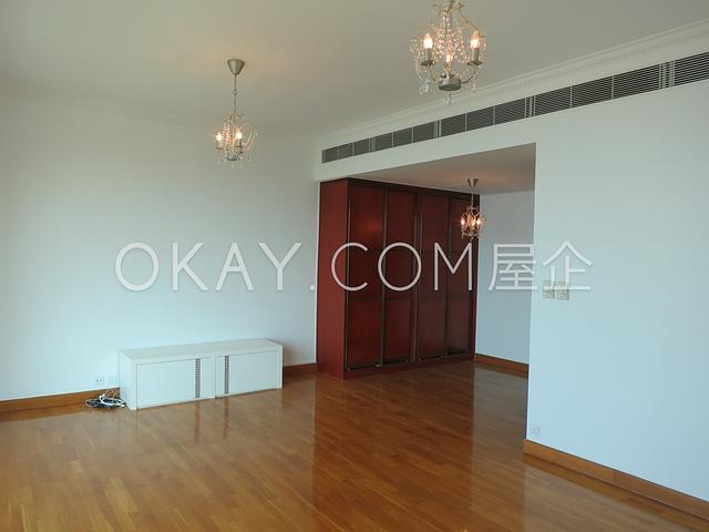 Regalia Bay | Regalia Bay, Stanley - 4 Bed, 5