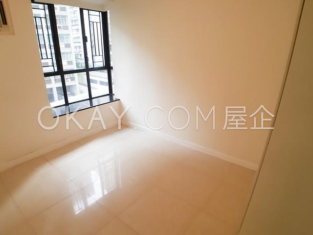 Elegant Terrace | Elegant Terrace, Mid-levels West