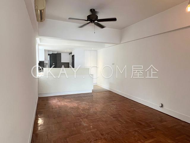 Pokfulam Court | Pokfulam Court, Pokfulam - 3 Bed,