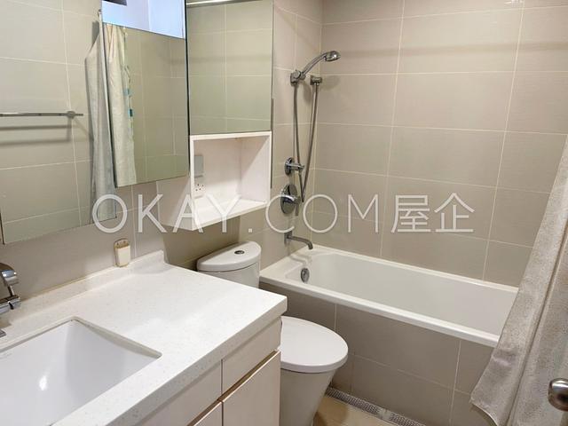 Hilltop | Hilltop, North Point Hill - 2 Bed, 2