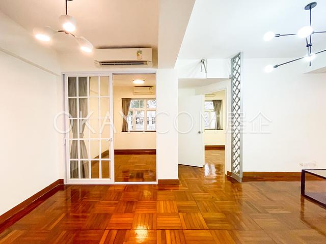 Mountain View Court | Mountain View Court,