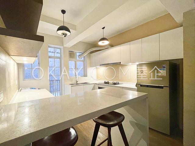 Mountain View Court | Mountain View Court,