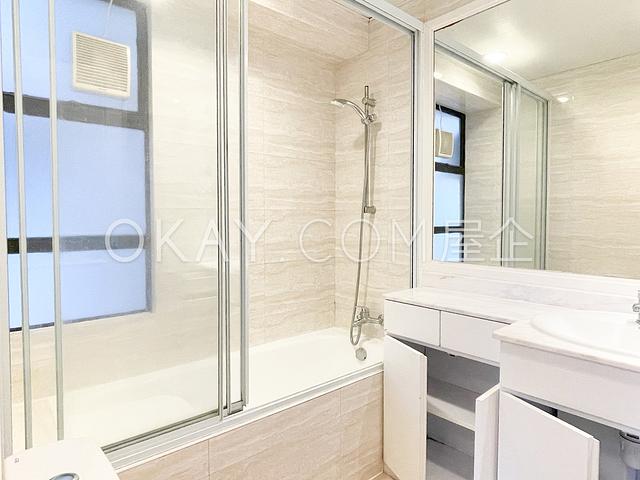 Robinson Heights | Robinson Heights, Mid-levels