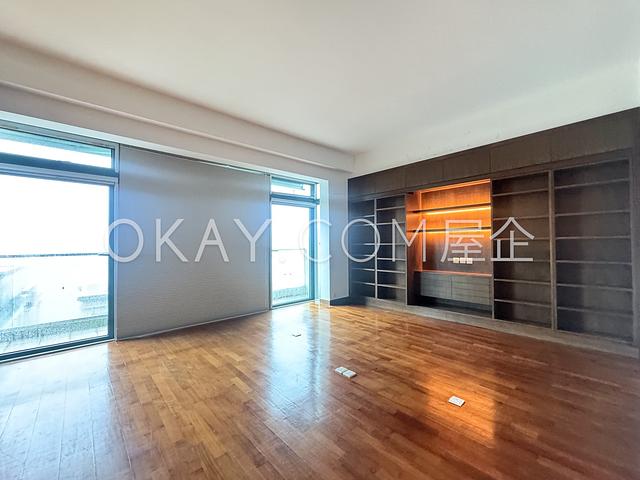 Regalia Bay | Regalia Bay, Stanley - 5 Bed, 4
