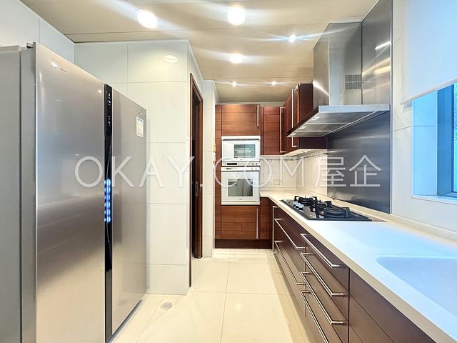 Regalia Bay | Regalia Bay, Stanley - 5 Bed, 4