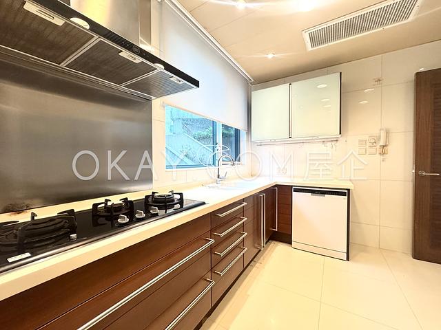 Regalia Bay | Regalia Bay, Stanley - 5 Bed, 4