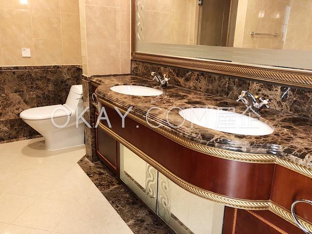 Regalia Bay | Regalia Bay, Stanley - 5 Bed, 5