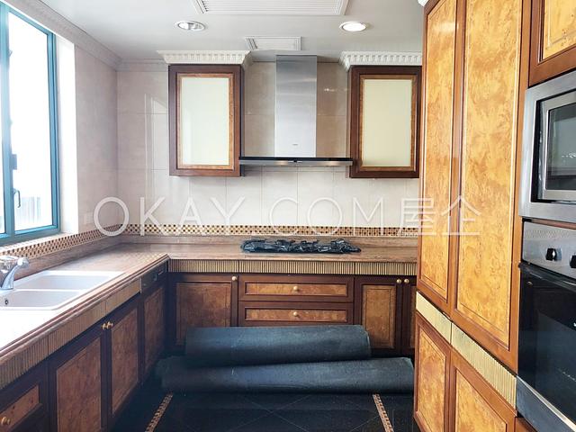 Regalia Bay | Regalia Bay, Stanley - 5 Bed, 5