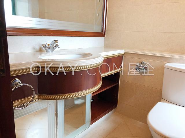 Regalia Bay | Regalia Bay, Stanley - 5 Bed, 5