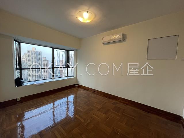 Dragonview Court | Dragonview Court, Mid-levels