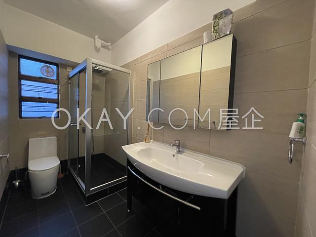 Dragonview Court | Dragonview Court, Mid-levels