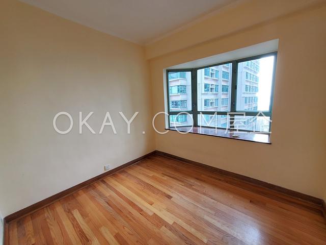 Goldwin Heights | Goldwin Heights, Mid-levels West