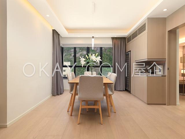 Elegant Terrace | Elegant Terrace, Mid-levels West