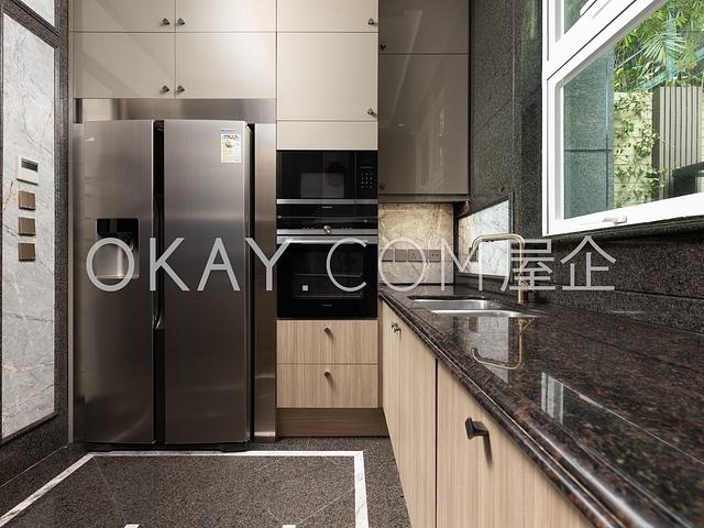 Le Palais | Le Palais, Tai Tam - 4 Bed, 3 Bath,