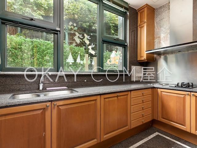Le Palais | Le Palais, Tai Tam - 4 Bed, 3 Bath,
