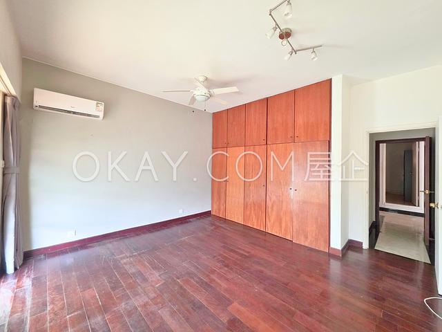 Headland Village - Seabee Lane | Headland Village