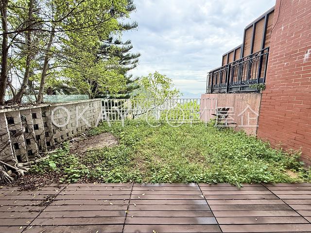 Carmel Hill | Carmel Hill, Stanley - 3 Bed, 3