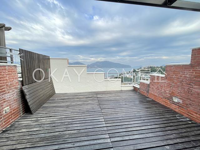 Carmel Hill | Carmel Hill, Stanley - 4 Bed, 4