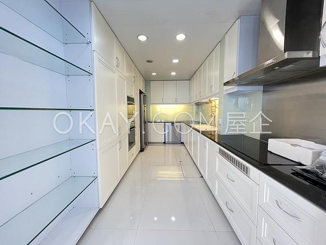 Carmel Hill | Carmel Hill, Stanley - 4 Bed, 4