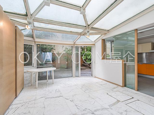 Redhill Peninsula - Palm Drive | Redhill Peninsula