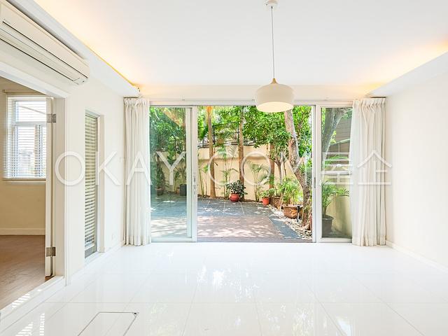 Redhill Peninsula - Palm Drive | Redhill Peninsula