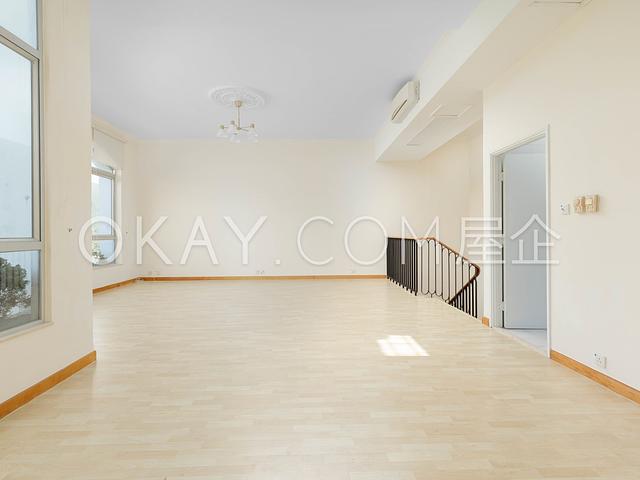 Redhill Peninsula - Cedar Drive | Redhill