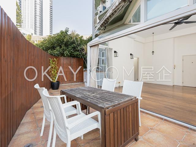 Albany Court | Albany Court, Pokfulam - 3 Bed, 2