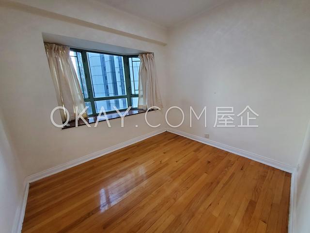 Goldwin Heights | Goldwin Heights, Mid-levels West