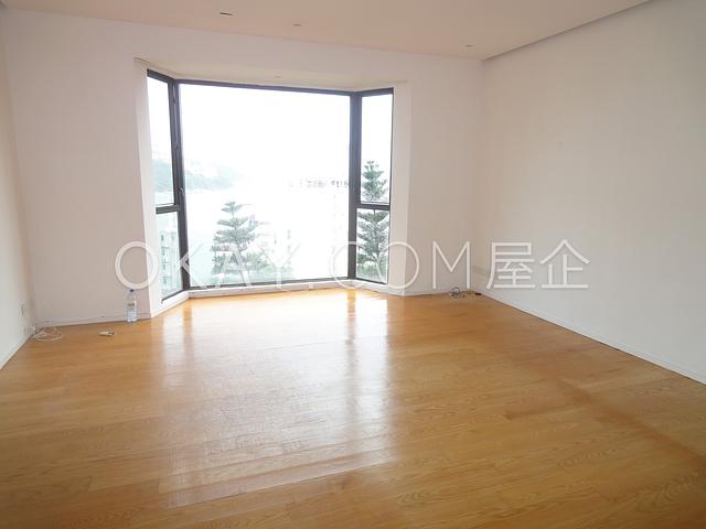 Carmel Hill | Carmel Hill, Stanley - 3 Bed, 3