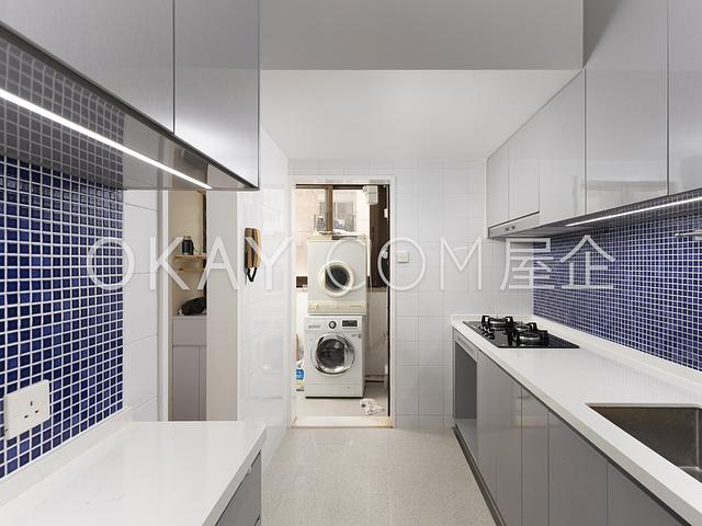 Suncrest Tower | Suncrest Tower, Wan Chai - 4 Bed,