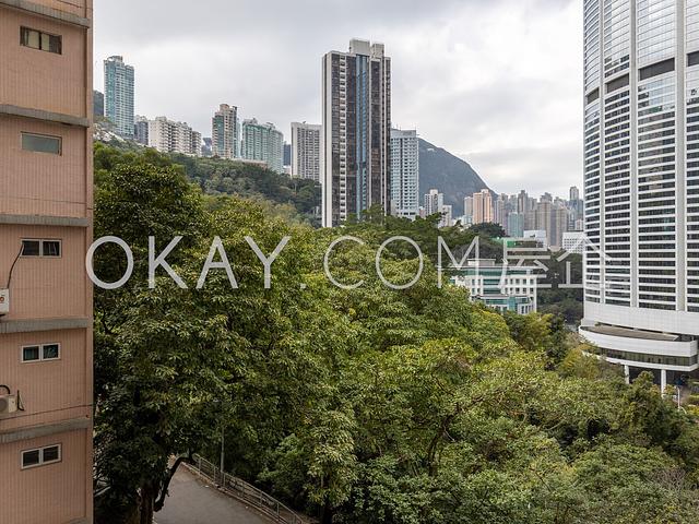 Suncrest Tower | Suncrest Tower, Wan Chai - 4 Bed,