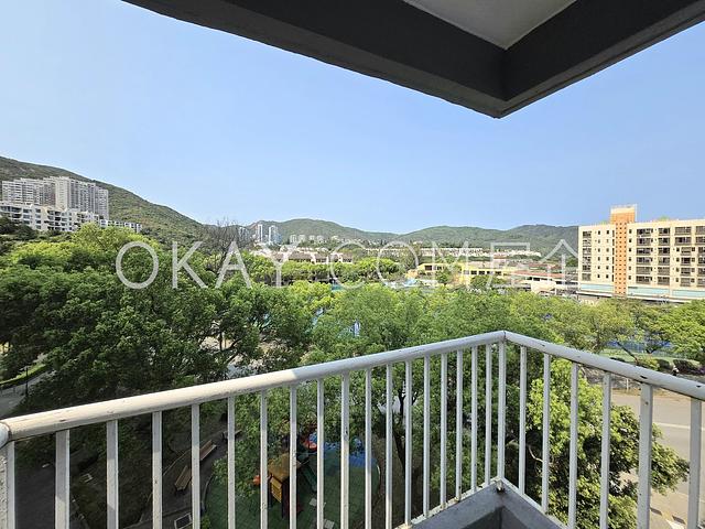 Hillgrove Village - Glamour Court | Hillgrove