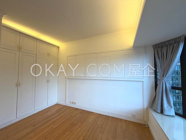 The Royal Court | The Royal Court, Mid-levels