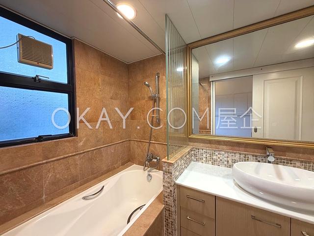 The Royal Court | The Royal Court, Mid-levels