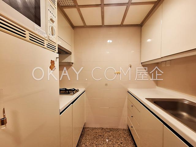 Convention Plaza Apartments | Convention Plaza