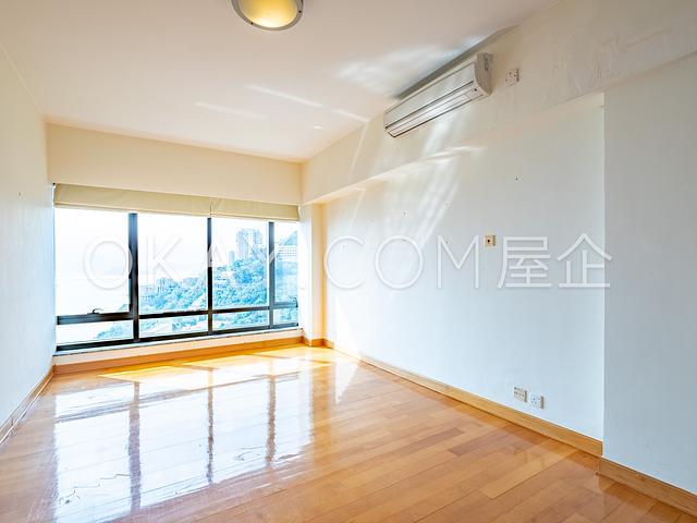 La Mer | La Mer, Pokfulam - 3 Bed, 2 Bath, 1,636