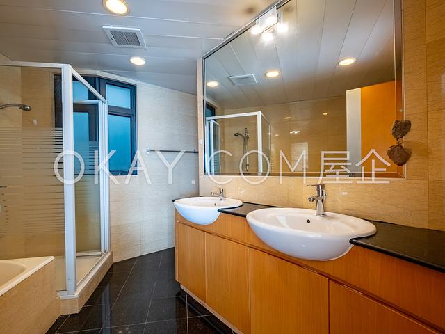 La Mer | La Mer, Pokfulam - 3 Bed, 2 Bath, 1,636