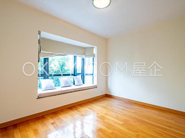 La Mer | La Mer, Pokfulam - 3 Bed, 2 Bath, 1,636