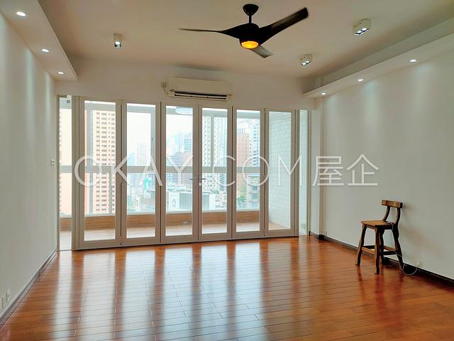 Robinson Garden Apartments | Robinson Garden