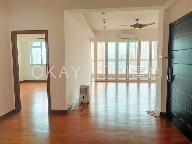 Robinson Garden Apartments | Robinson Garden