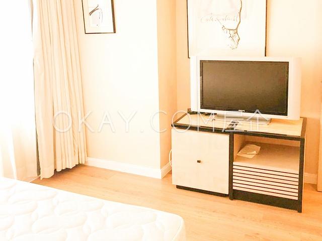 Convention Plaza Apartments | Convention Plaza