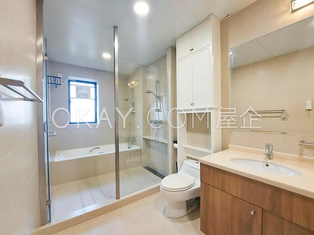 Kennedy Heights | Kennedy Heights, Mid-levels