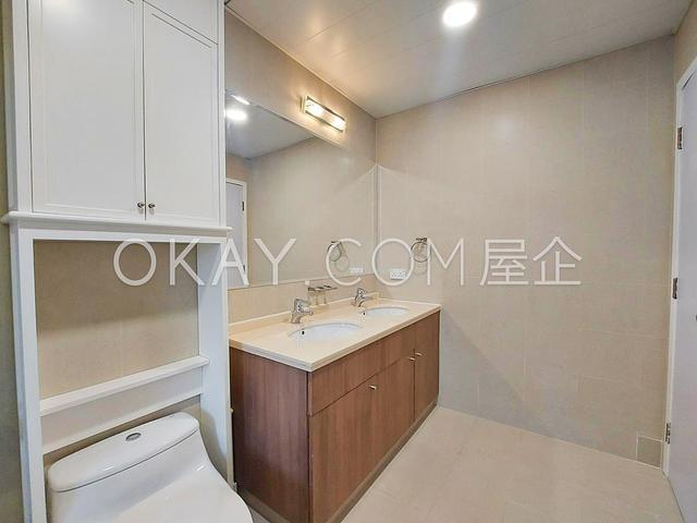 Kennedy Heights | Kennedy Heights, Mid-levels